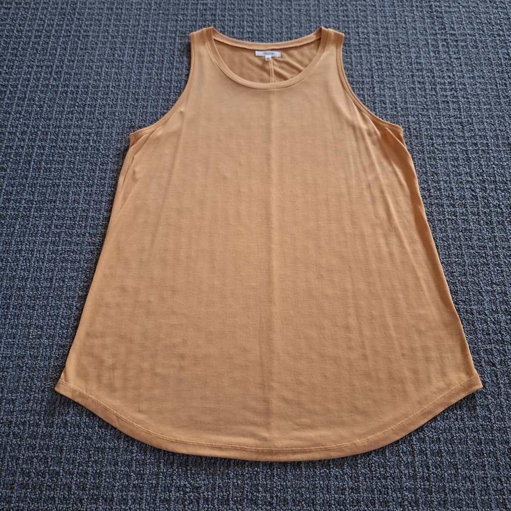 Women's Sleeveless Tank Top in warm yellow color NWOT